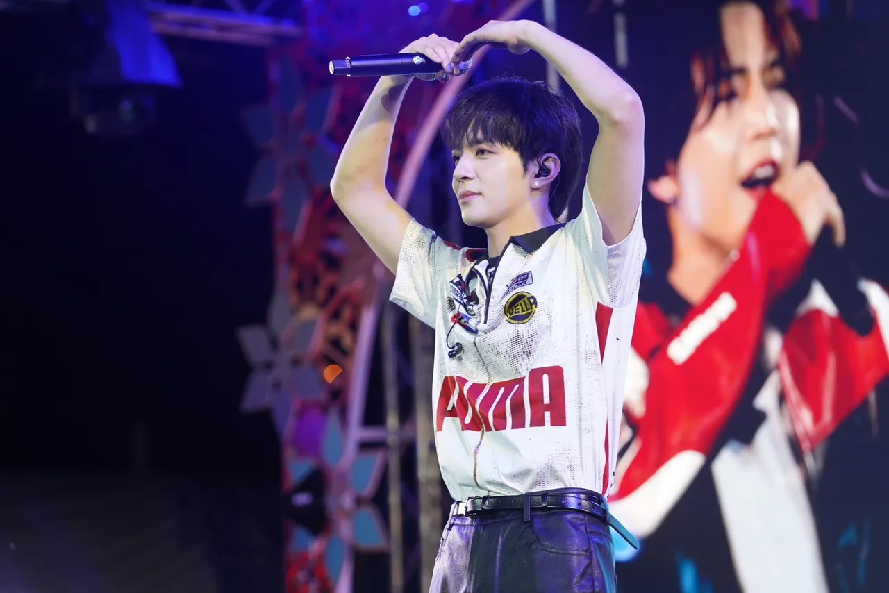 ลีน่า-หมิว จับคู่สวยหวาน แปลงโฉมเป็นนางสงกรานต์ สืบสานวัฒนธรรมประเพณีไทย