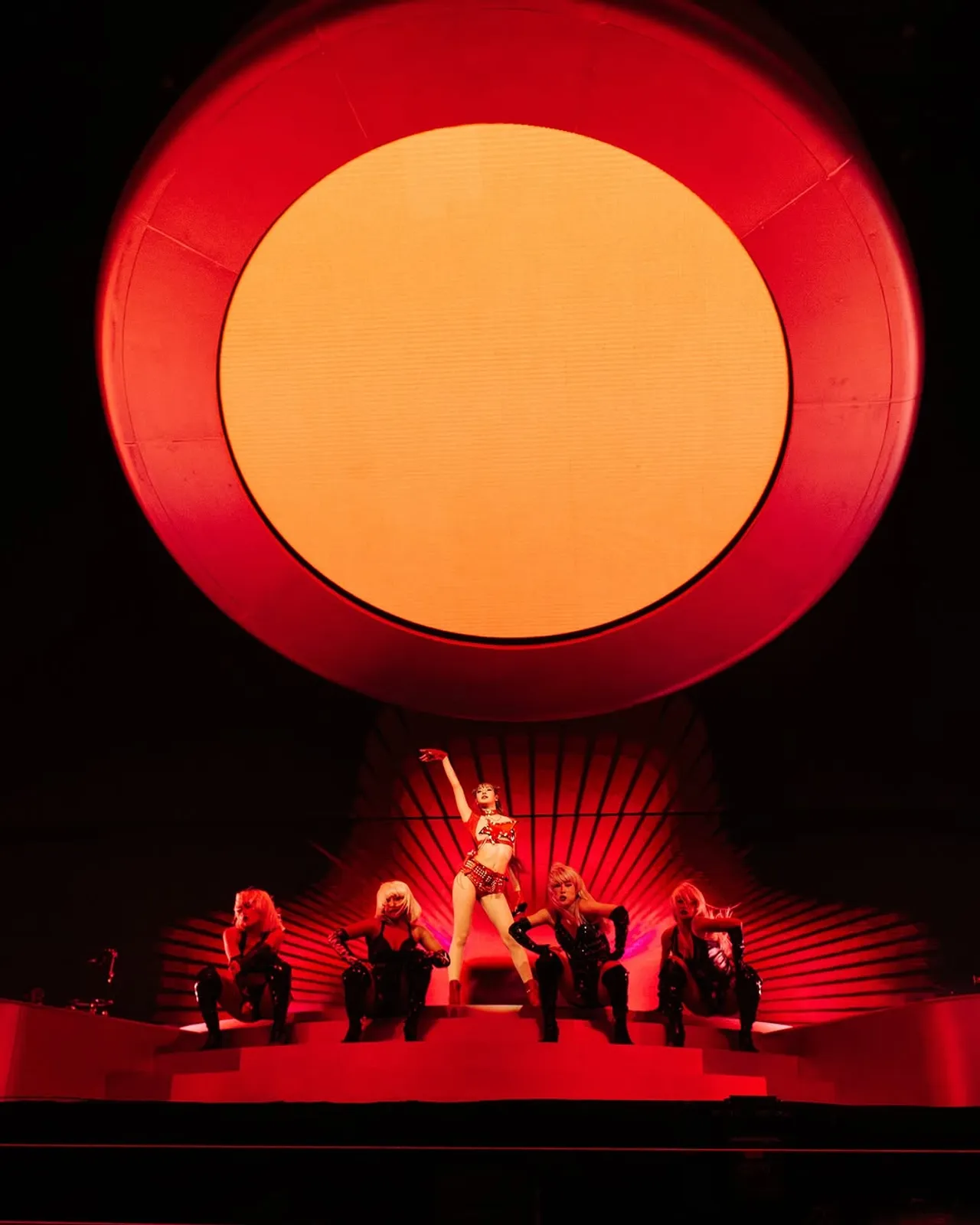 ป๋าเต็ด แอบเสียดายโชว์เดี่ยวดีๆ ของ ลิซ่า ใน Coachella ชี้ปัญหาของโชว์ครั้งนี้