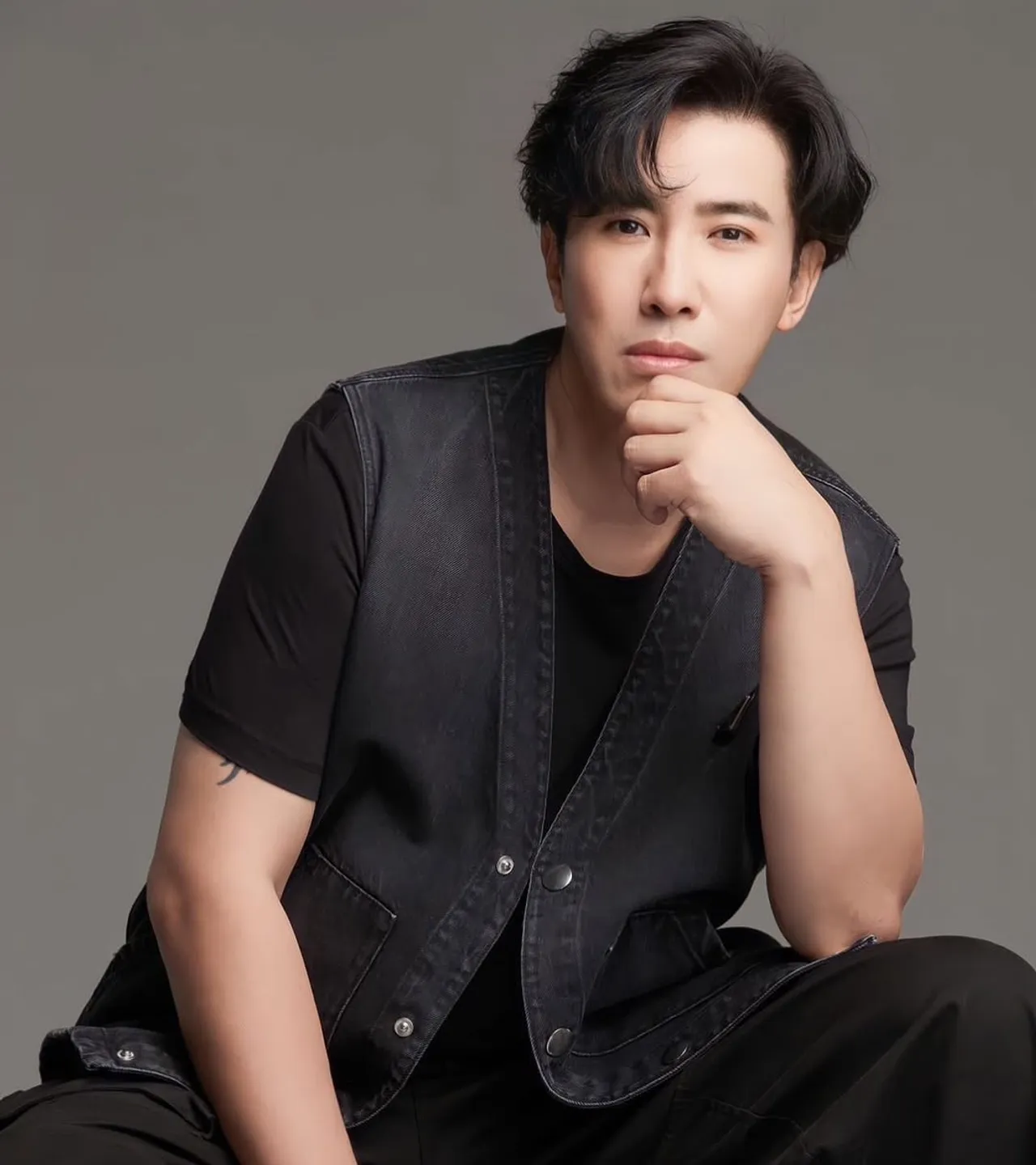 วันหยุดไม่ได้หยุด หนุ่ม กรรชัย โพสต์แซ่บมาก ทำชาวเน็ตแห่คอมเมนต์เพียบ