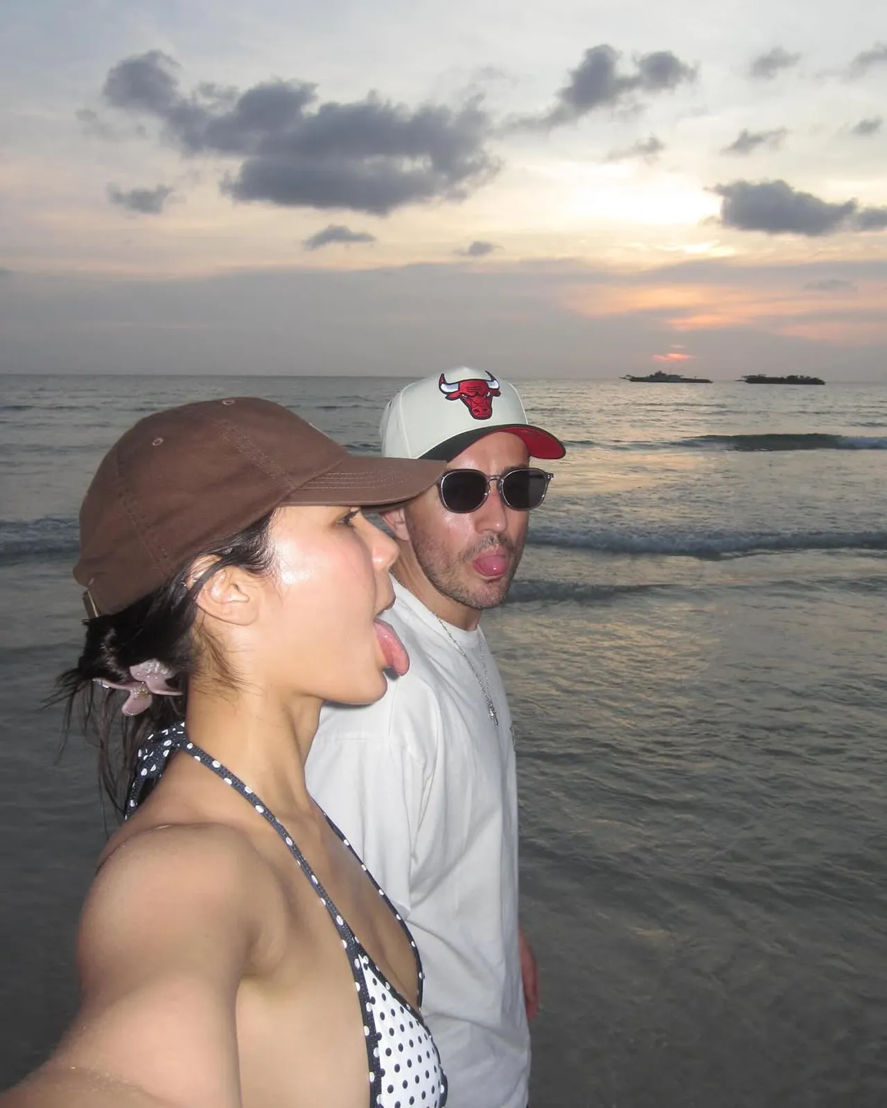 น้ำตาล ชลิตา ควงแฟนหนุ่มฝรั่งเที่ยวทะเล ทริปนี้ทั้งหวานทั้งแซ่บ