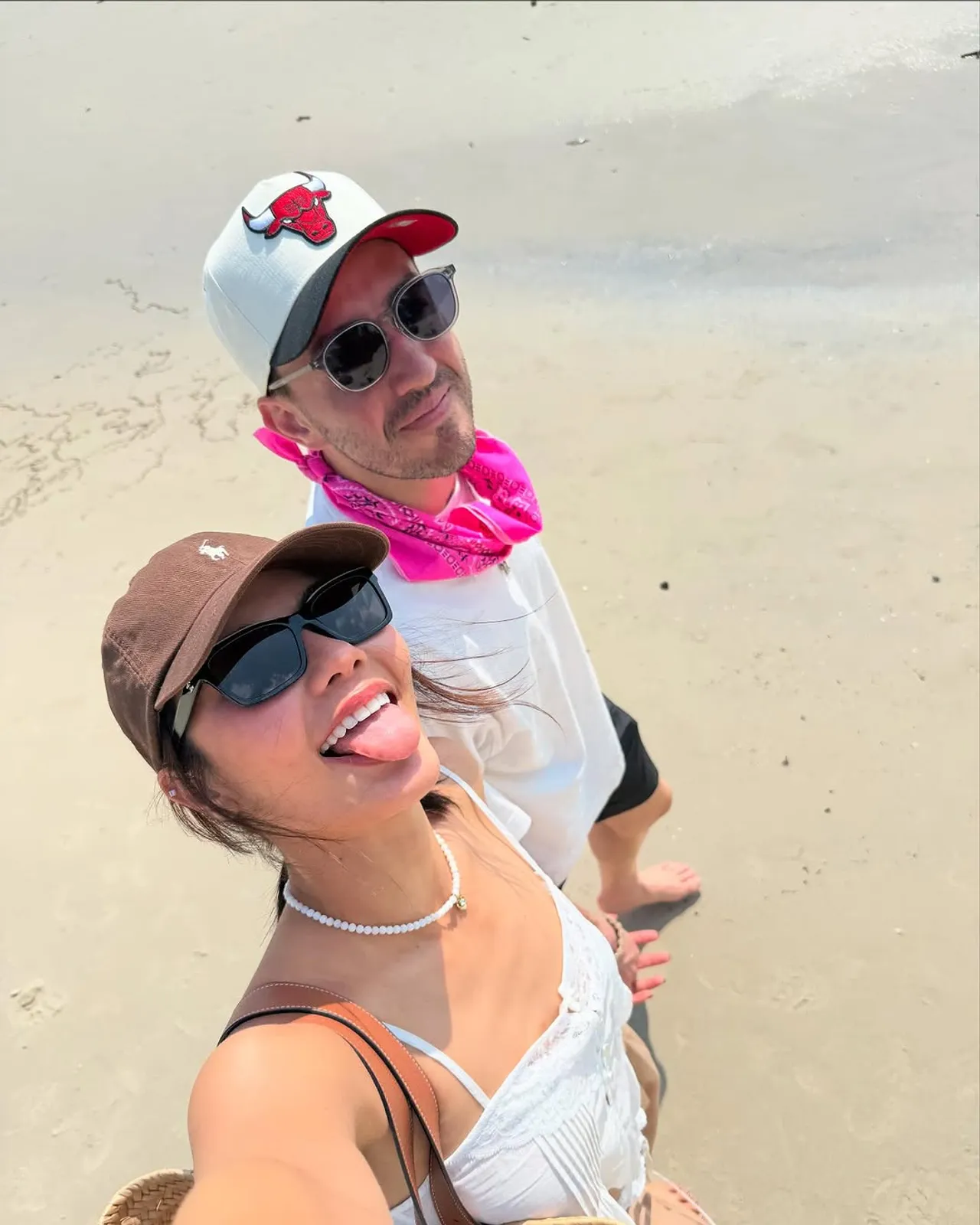 น้ำตาล ชลิตา ควงแฟนหนุ่มฝรั่งเที่ยวทะเล ทริปนี้ทั้งหวานทั้งแซ่บ