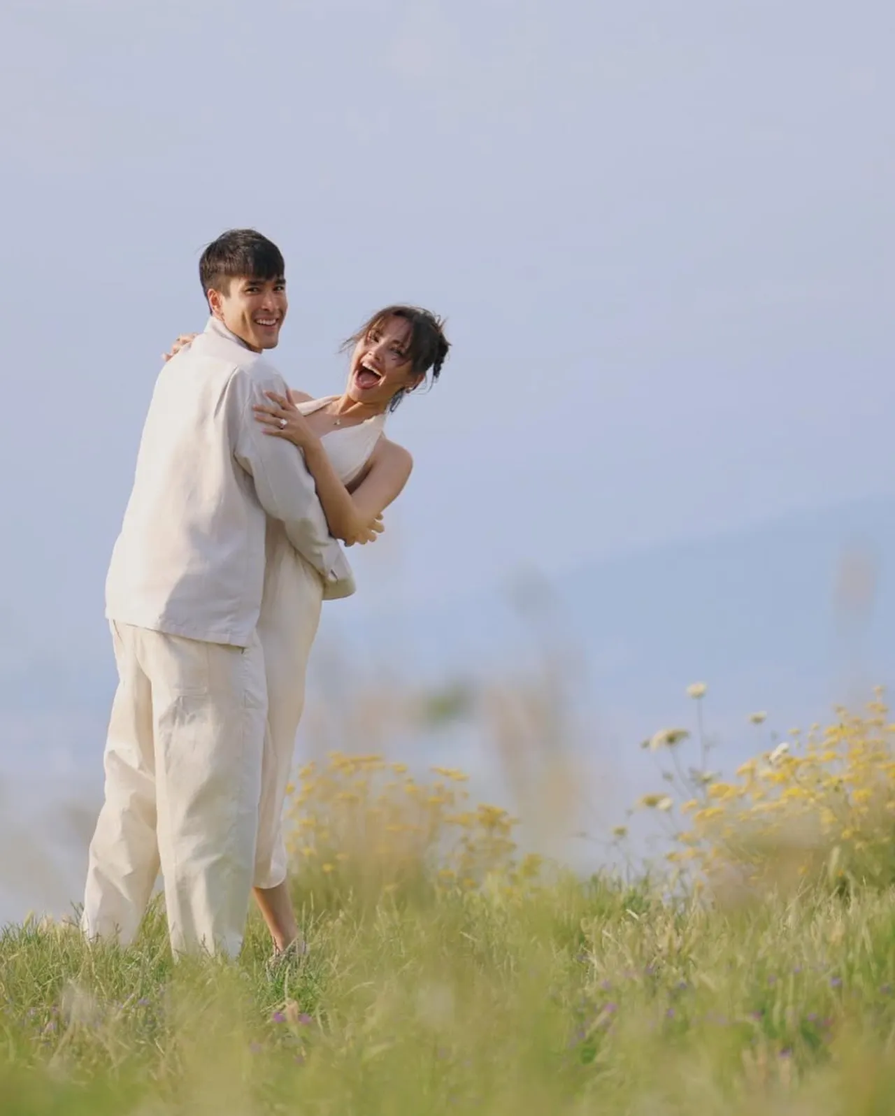 นางเอกดัง เผยความในใจ ถึงขั้นร้องไห้จะได้เป็นเจ้าสาวหลังลองชุดแต่งงาน 7 ชุด