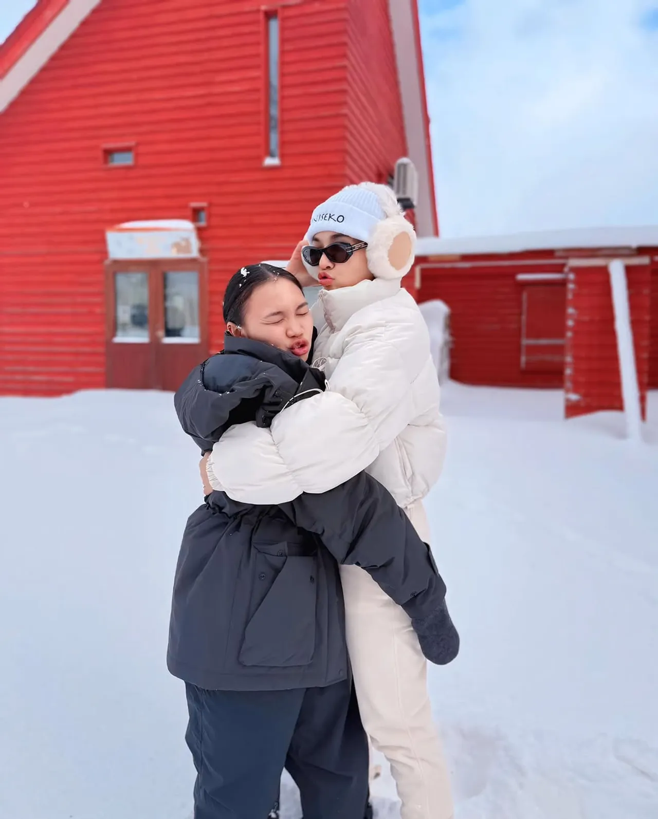 เจนนี่ ได้หมดถ้าสดชื่น จะไม่ทน ลุกขึ้นปกป้อง ลิลลี่ น้องสาว หลังโดนแซะไม่เลิก  