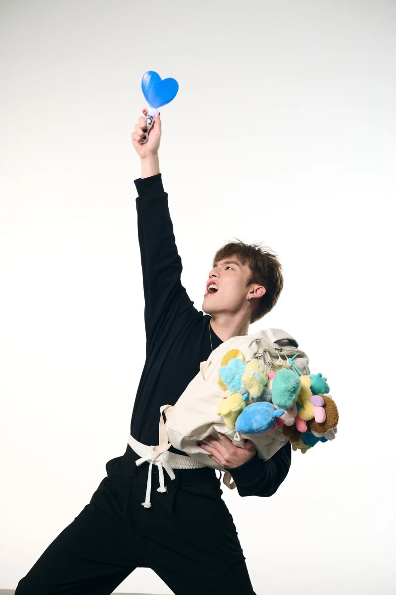 COPTER PANUWAT ซิงเกิลเปิดตัวสุดกวน แฟนติ่ง (Fan’s Things) 