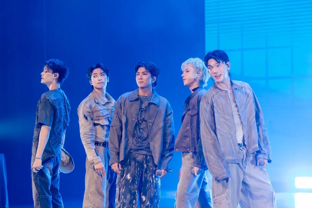 Hello Boysss บุกกัมพูชา เอเชียทัวร์ประเทศเเรกฟินทุกโมเมนต์ ฮอตจัดบัตร Sold Out ทุกที่นั่ง