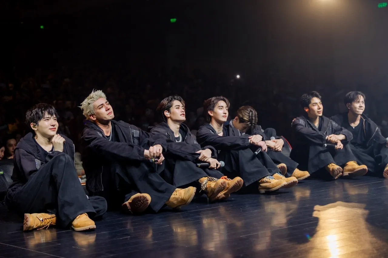 Hello Boysss บุกกัมพูชา เอเชียทัวร์ประเทศเเรกฟินทุกโมเมนต์ ฮอตจัดบัตร Sold Out ทุกที่นั่ง