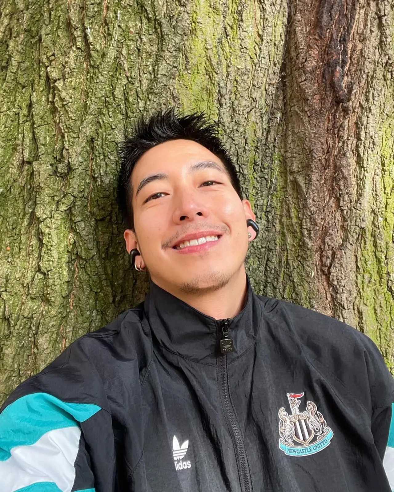 เปิดประวัติ โตโน่ ภาคิน เคยติดหนี้ 20 ล้าน ไม่ยอมแพ้โชคชะตาพยายามจนได้เป็นนักร้อง