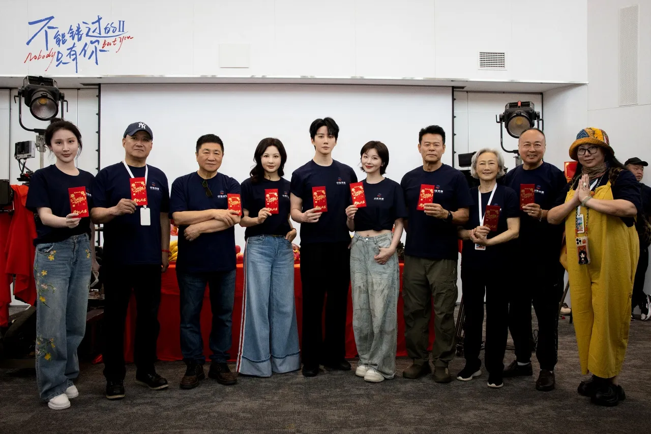 ไมค์ พิรัชต์ เขย่าบัลลังก์ ประเดิมพระเอกหนังจีนครั้งแรก ใน Nobody But You