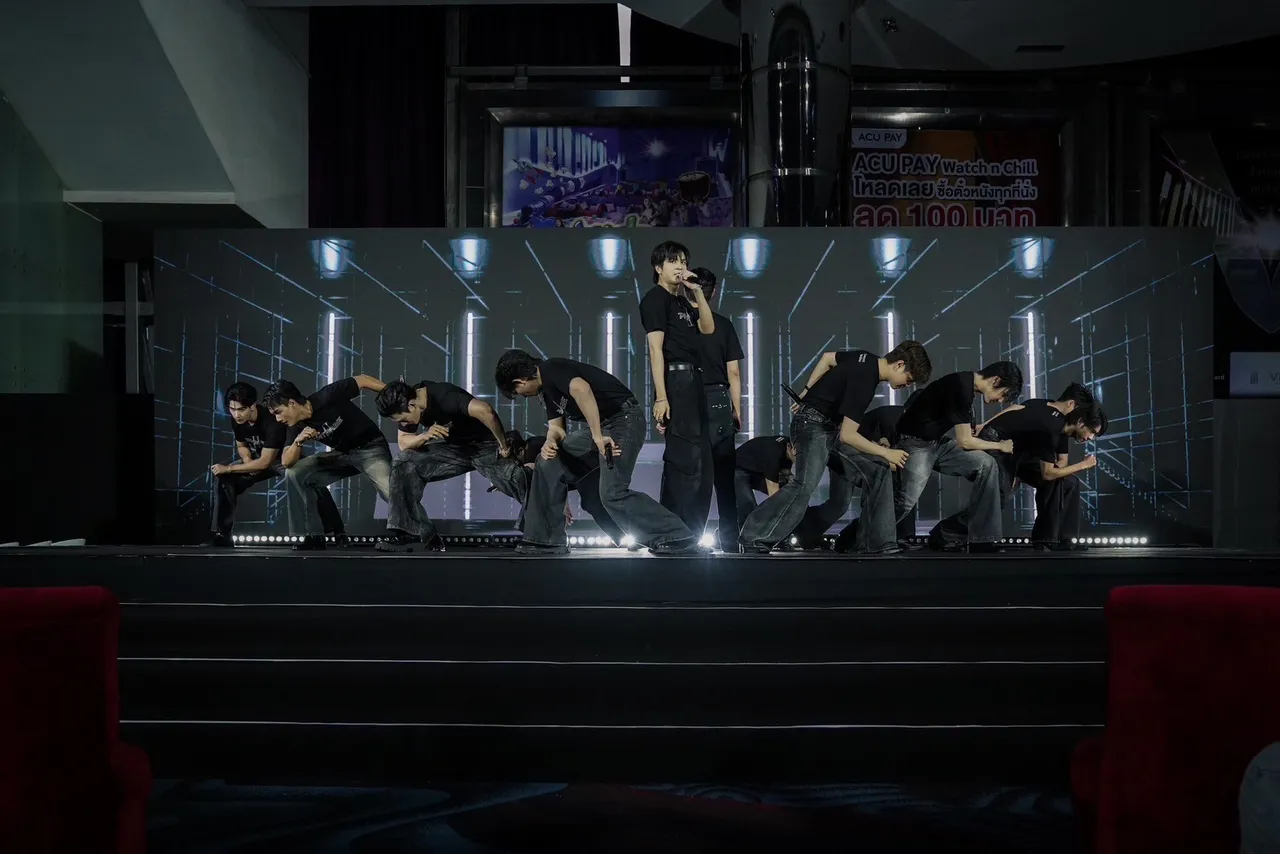 13 หนุ่ม PIT BABE เฉิดฉายหล่อเข้มเต็มแม็กซ์ ในงานแถลงข่าวเปิดตัว “PIT BABE THE SERIES 2”