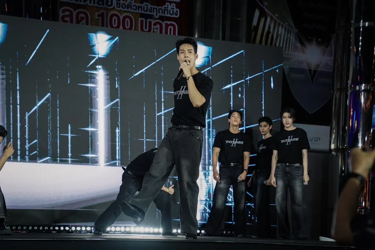 13 หนุ่ม PIT BABE เฉิดฉายหล่อเข้มเต็มแม็กซ์ ในงานแถลงข่าวเปิดตัว “PIT BABE THE SERIES 2”