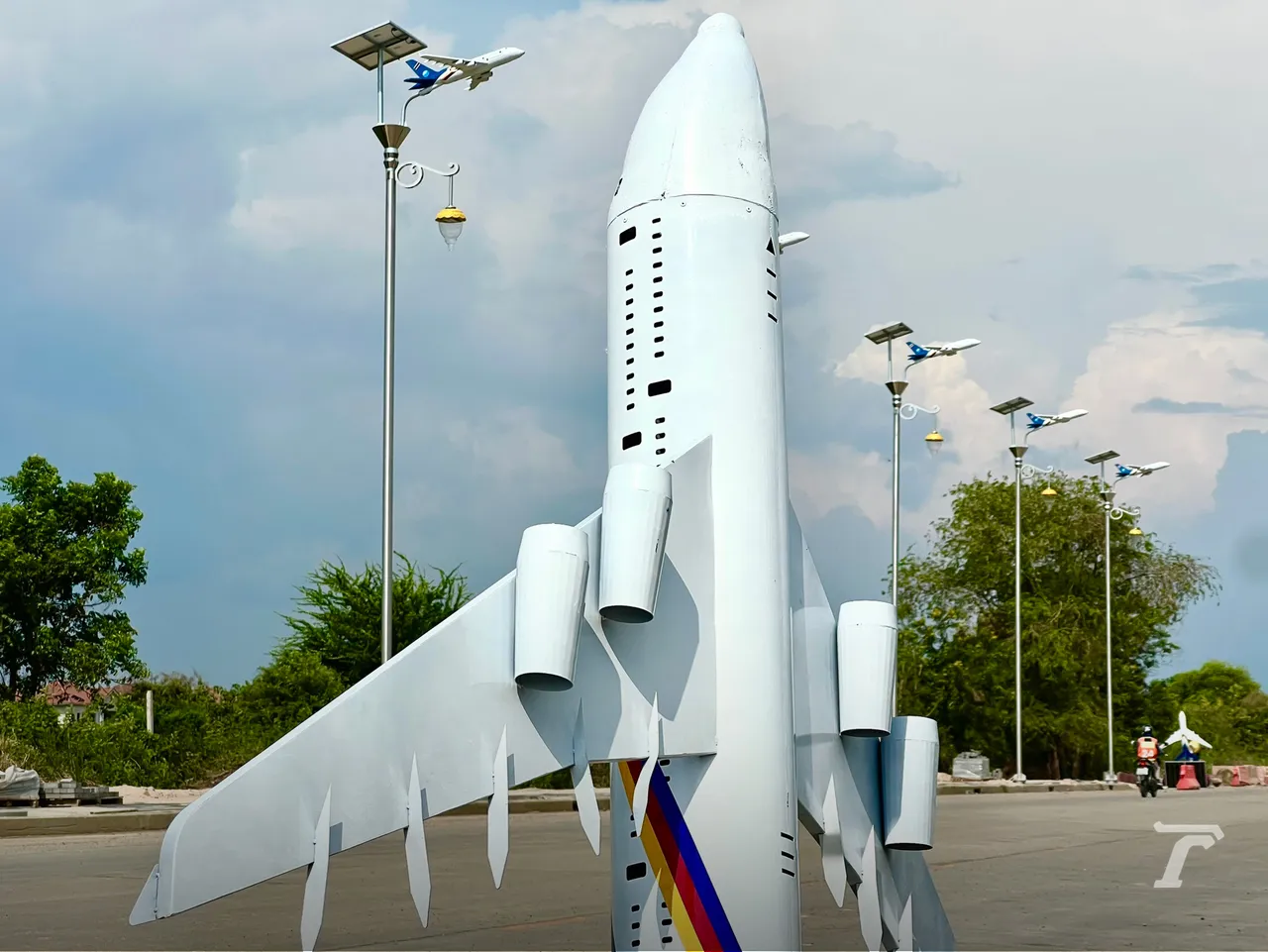 (เสาไฟ) เครื่องบินพร้อม Take off