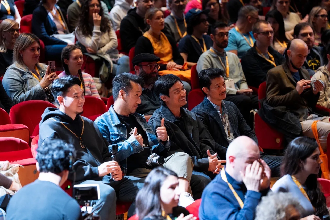 เดอะสโตน พระแท้ คนเก๊ พา พระแท้ ประกาศศักดาถึงอิตาลี