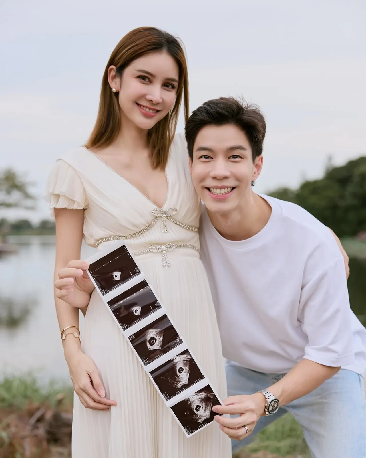 แบม ปีติภัทร จูงมือ กวาง ช้องมาศ จดทะเบียนสมรส ต้อนรับสมาชิกใหม่บ้านคูตระกูล