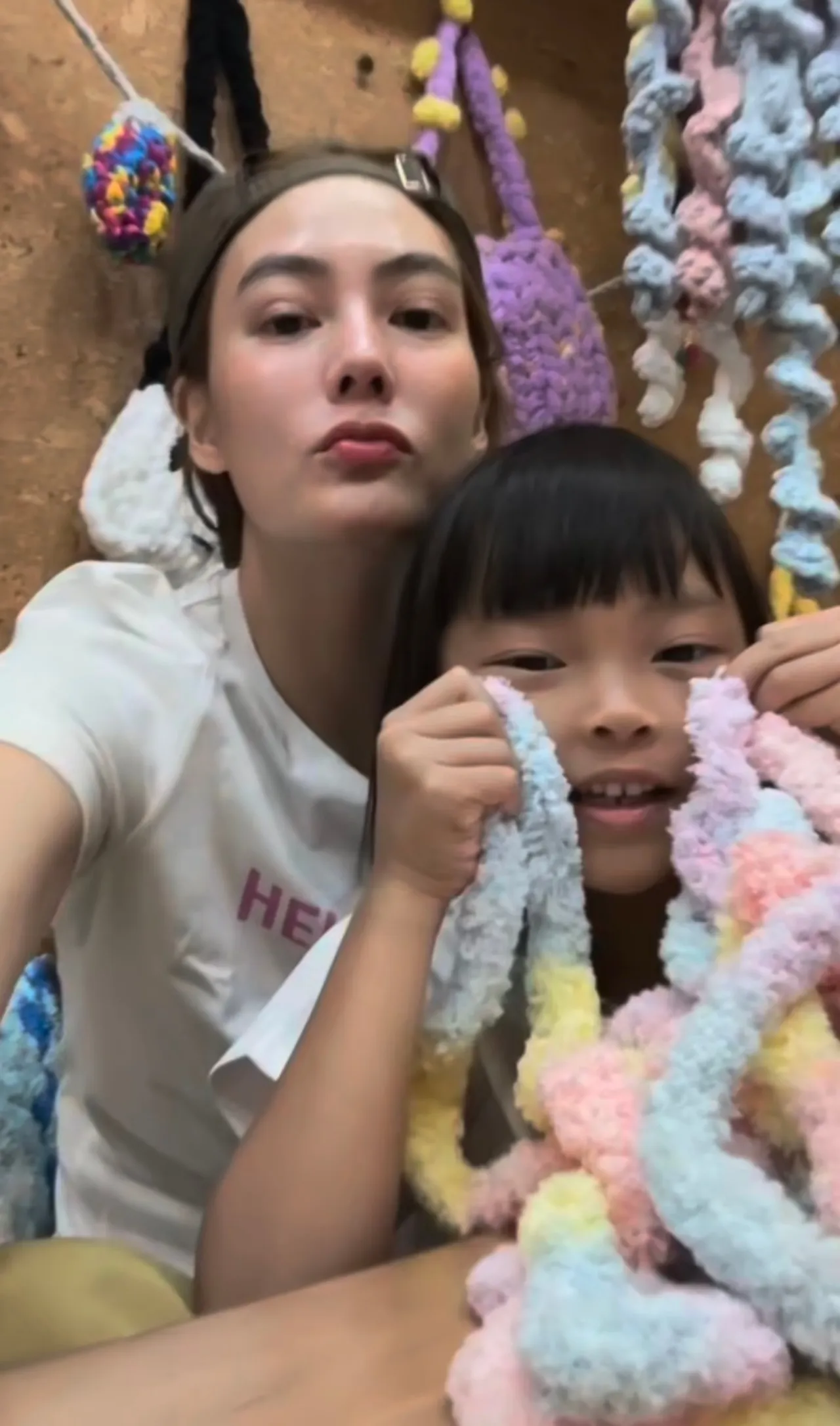 เจนี่ เผยเหตุผลที่ไม่ค่อยลงรูปกับลูกสาว น้องโนล่า แม้จะอยู่ด้วยกันตลอดเวลา