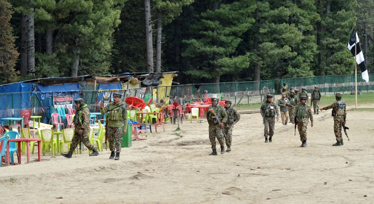 เหตุโจมตีนักท่องเที่ยวในแคชเมียร์ ตอกย้ำรอยร้าวอินเดีย-ปากีสถาน