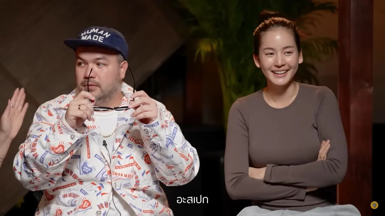 โบว์ เมลดา โชว์หน้าสดสวยน่ารักมาก แต่งตัวชิลๆ แต่ดูหุ่นแซ่บแย่งซีน (คลิป)