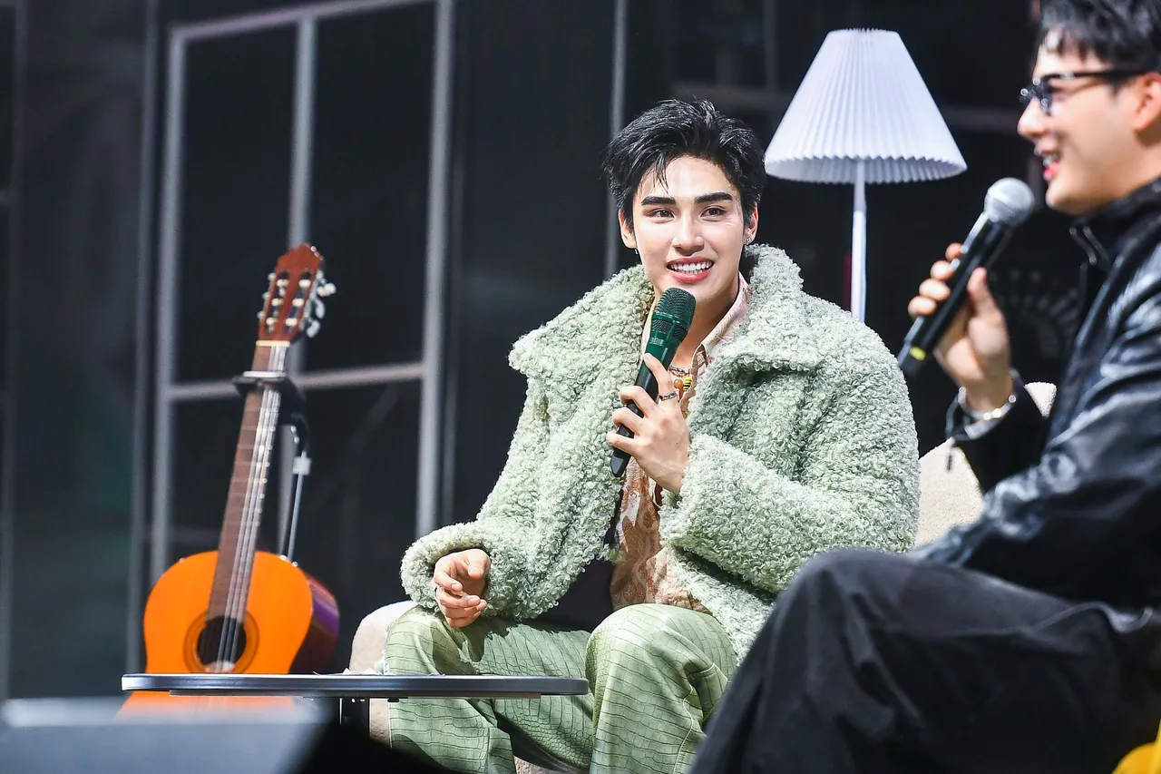 ภูมิ ภูริพันธ์ เปิดบ้านต้อนรับแฟนๆ สุดอบอุ่นในแฟนคอนเดี่ยว จัดเต็มครบทุกอารมณ์