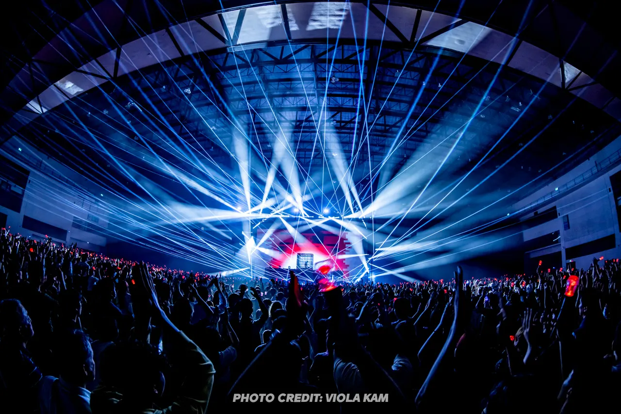 Ado ใส่สุดทุกเพอร์ฟอร์ม สร้างความประทับใจแฟนคลับคอมพลีตทุกโมเมนต์