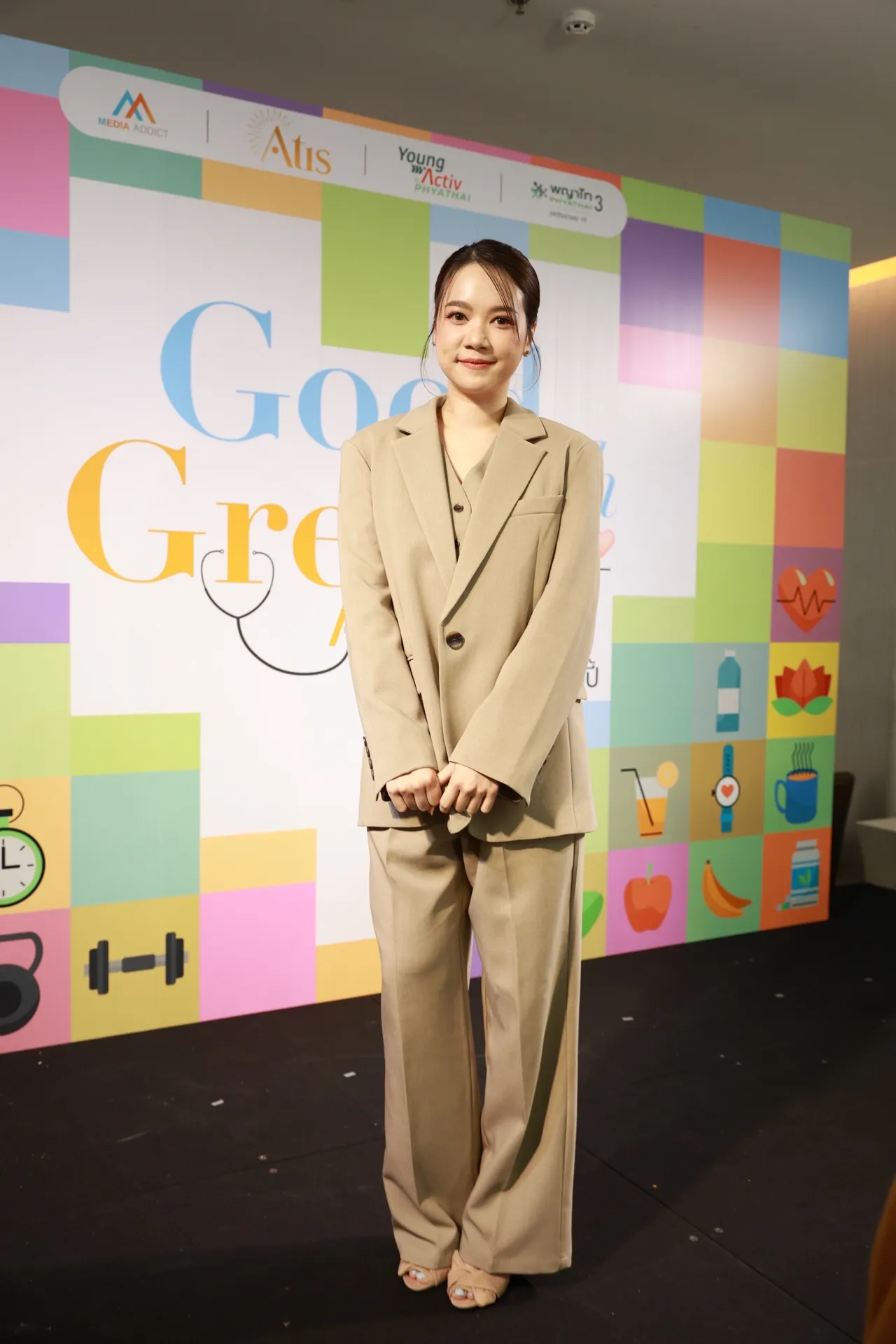 เซน เมจกา ชื่นชม แจ็คสัน หวัง สุดน่ารัก หลังทำหน้าที่เป็นล่าม