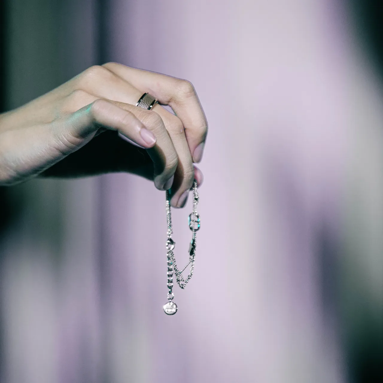 ชมช็อต นุ๊ก ธนดล มอบรถสปอร์ต-สร้อยข้อมือหรูให้ ป๊ายปาย โอริโอ้ FC ฮ็อบกันทั้งด้อม
