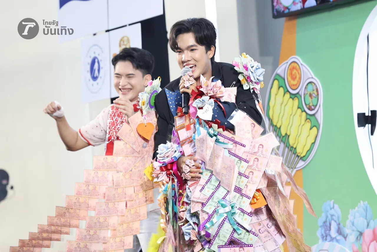 อิ่มอร่อยที่ไทยรัฐแฟร์ วันที่ 3 ยังเอาใจสายกิน สายมู สายดูโชว์ จัดให้ครบแบบฉ่ำๆ