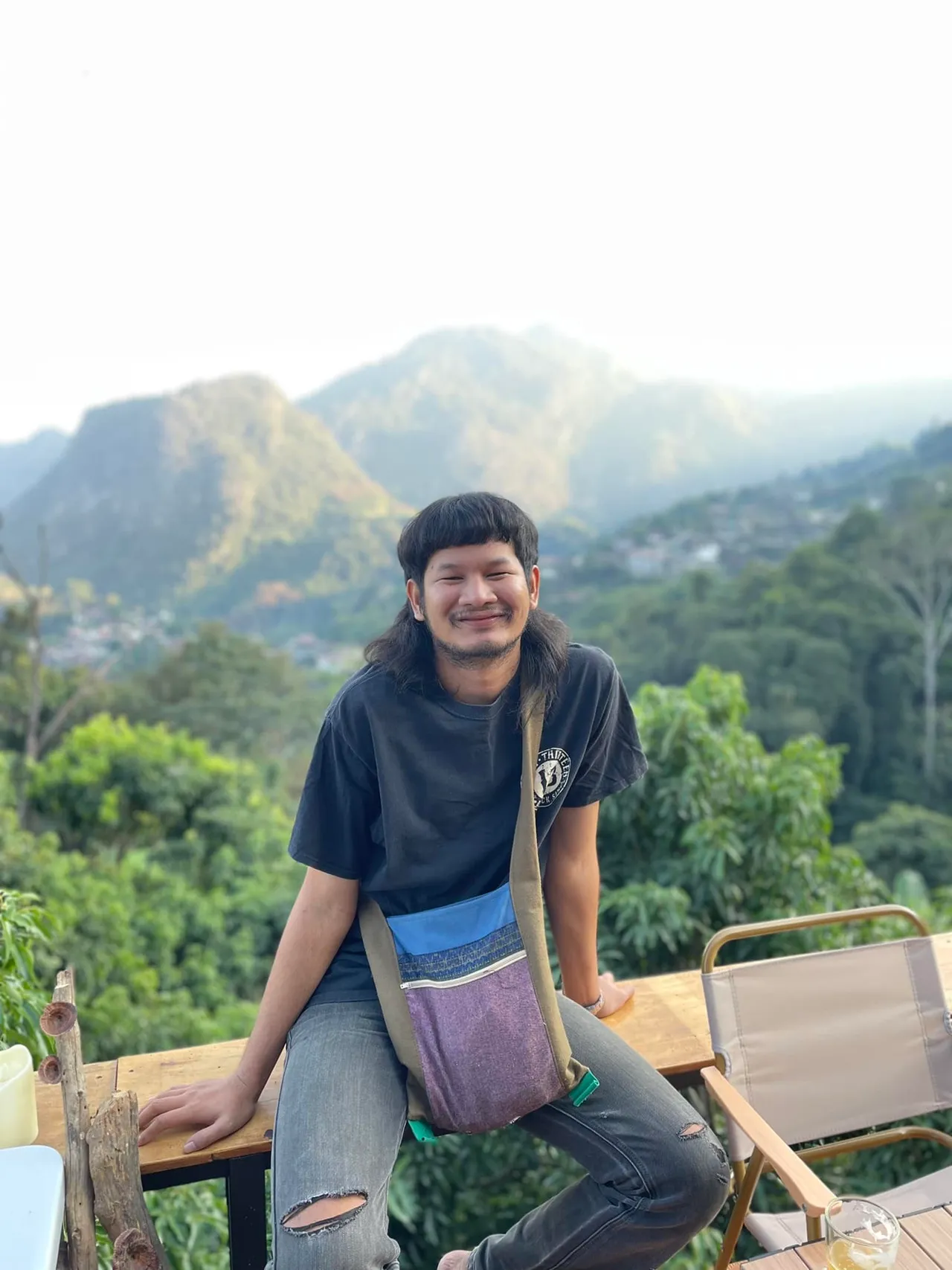 เปิดผลงาน "ดังเด้ง" ผู้บ่าวไทบ้านที่โด่งดังด้วยฝีมือสู่นักแสดงขวัญใจคนทั้งประเทศ 