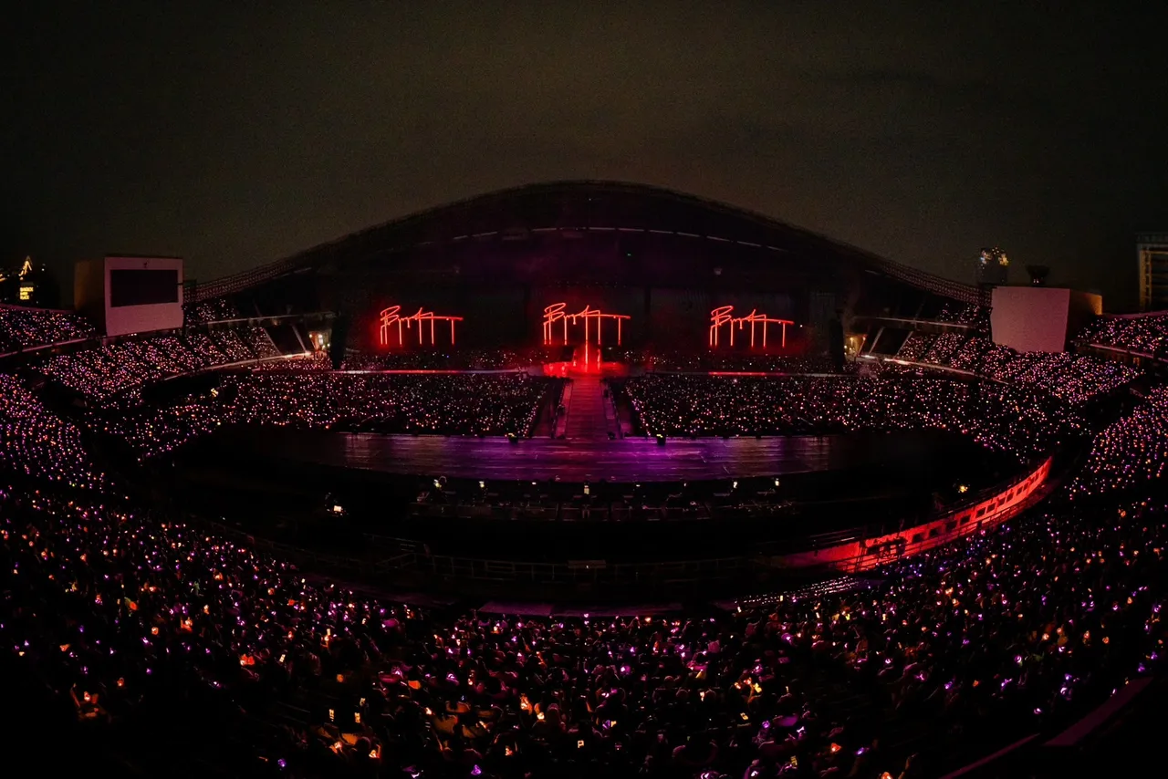 เซอร์ไพรส์กลางราชมังฯ! แจ็คสัน หวัง เปิดตัว BUCK ซิงเกิลใหม่จาก MAGIC MAN 2 บนเวทีคอนเสิร์ต GOT7