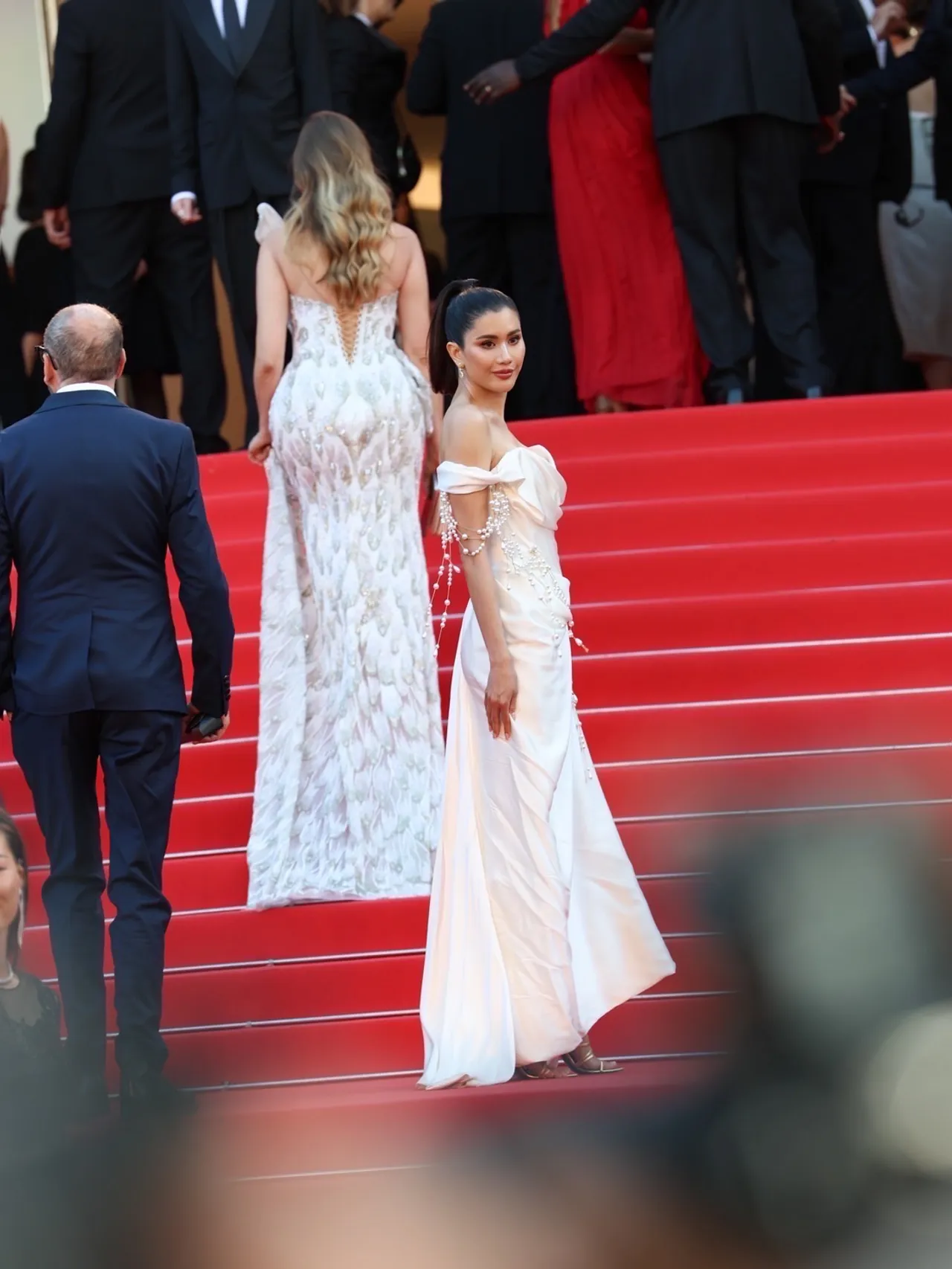 ปู ไปรยา เกิดที่ไทยปังที่คานส์ เครื่องหน้าฟลู HD หน้าผมชนะเลิศ