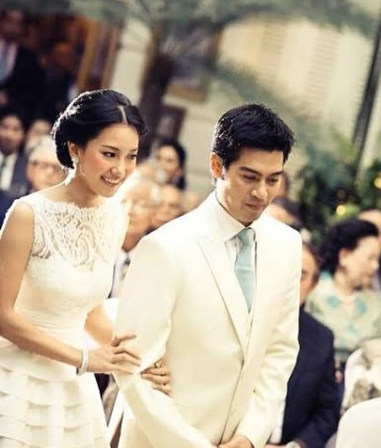 ต๊อด ปิติ เปิดโมเมนต์หวานที่ไม่ค่อยได้เห็นบ่อยๆ ในวันครบรอบแต่งงาน 15 ปีกับ นุ่น วรนุช