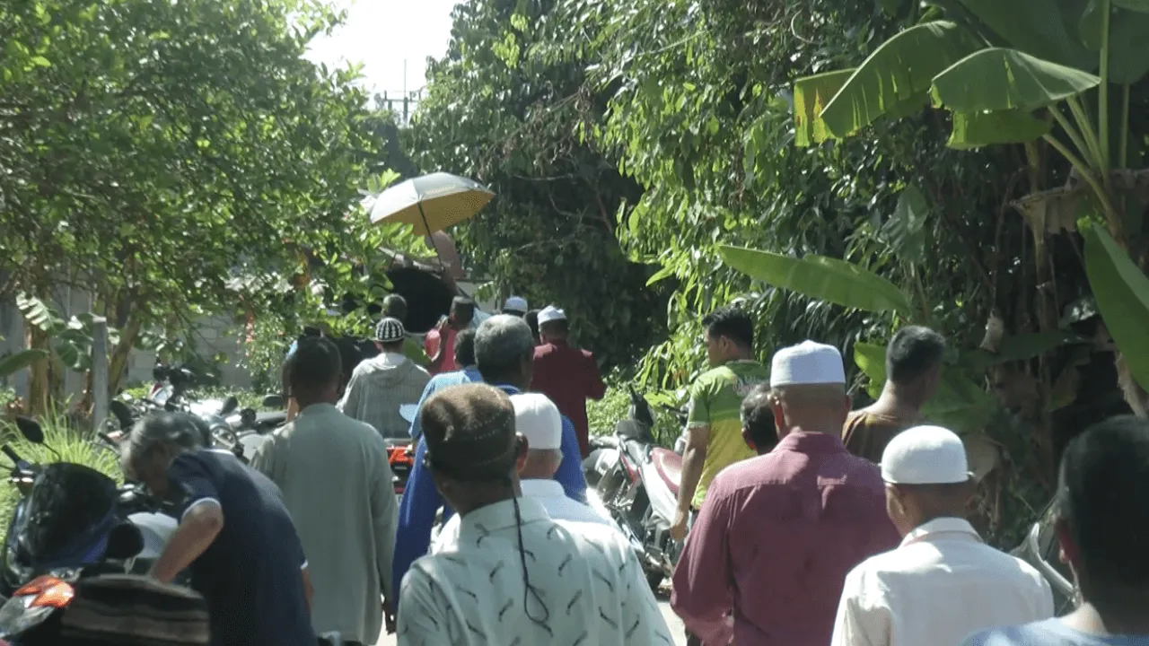 คนร้ายอุกอาจ บุกยิง "ดาบตำรวจ" สภ.สุไหงปาดี เสียชีวิตหน้าบ้านพักที่นราธิวาส
