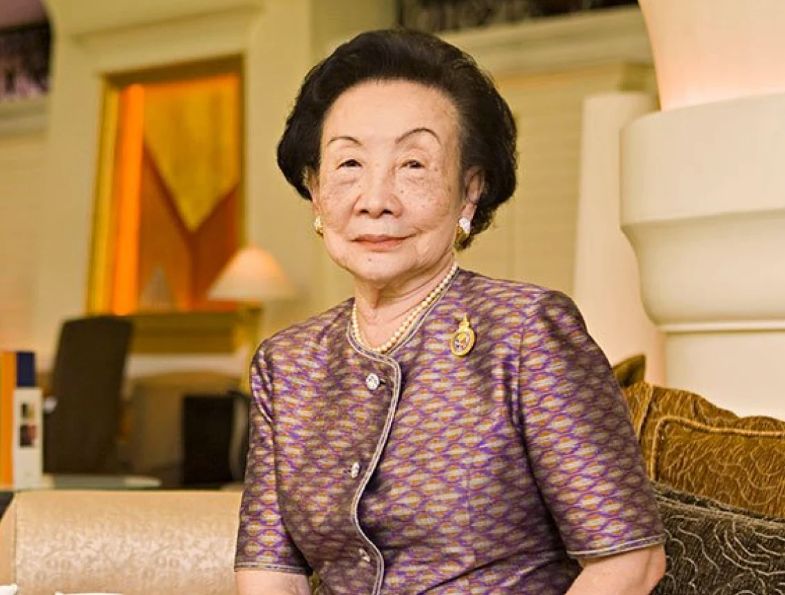 ท่านผู้หญิงชนัตถ์ ปิยะอุย ผู้ก่อตั้ง เครือดุสิตธานี