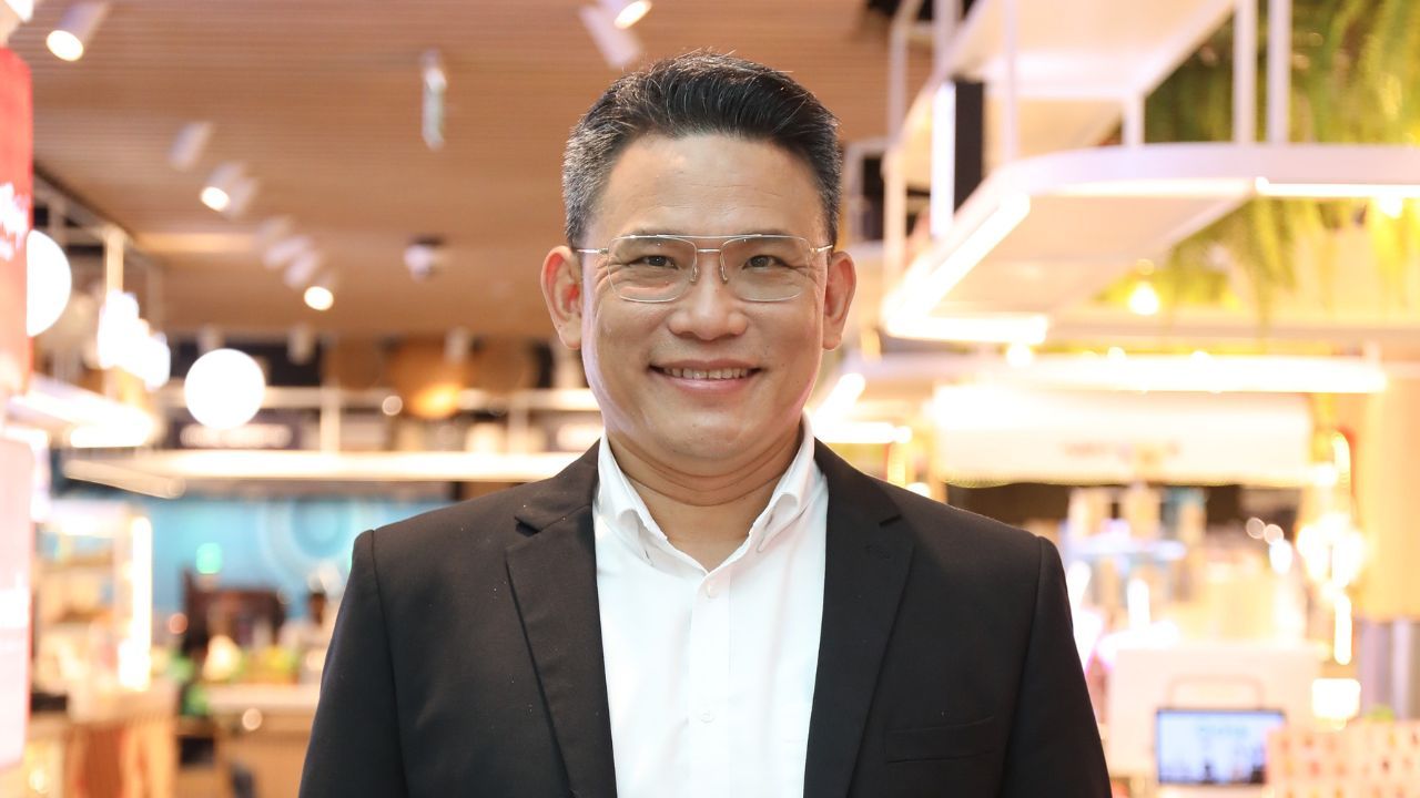 จักรกฤษณ์ จตุปัญญาโชติกุล รองกรรมการผู้จัดการ ฝ่ายการตลาดและประชาสัมพันธ์ บริษัท เซ็นทรัล ฟู้ด รีเทล จำกัด 