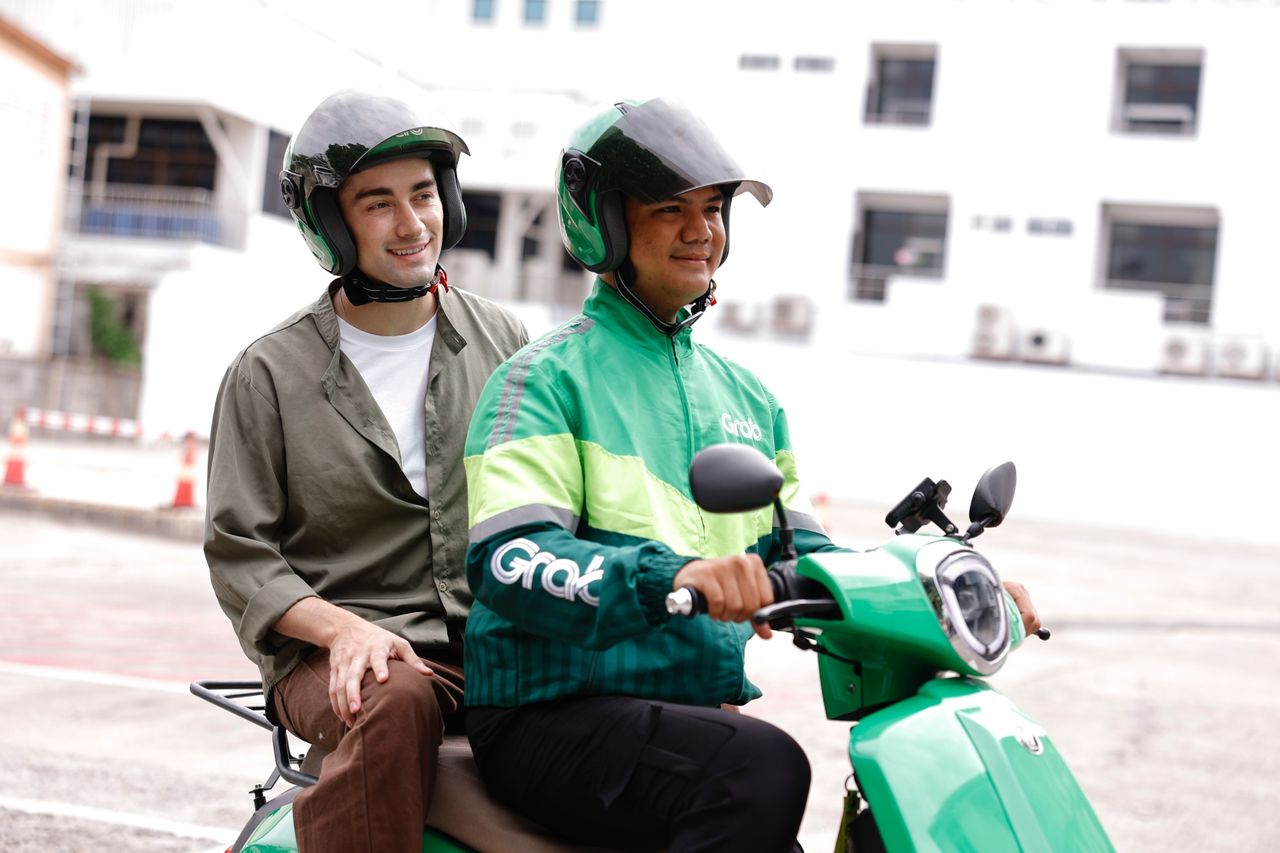 GrabBike หนึ่งในบริการที่โตอย่างมากของ Grab