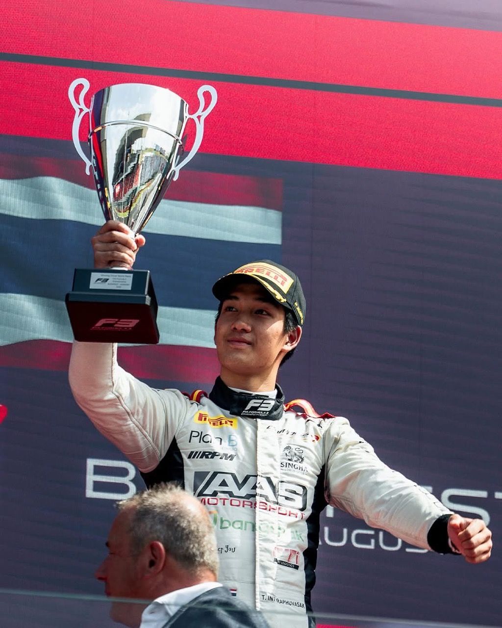 เติ้น ทัศนพล แรงสุด ผงาดคว้าชัยครั้งที่ 2 ใน Fia F3 