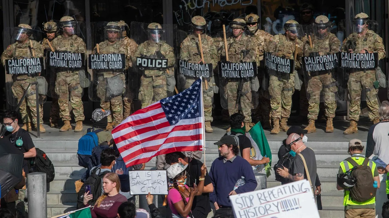เพนตากอนสั่งลดกำลังทหารในลอสแอนเจลิส หลังเสียงคัดค้านยังแรง
