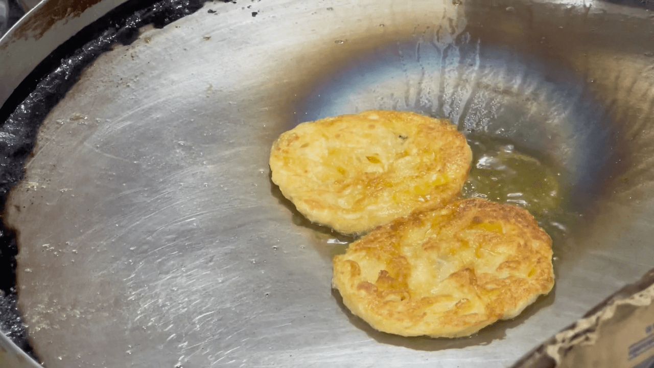 โรตีลุงป้อม ช้างคลาน สูตรเด็ด 35 ปี