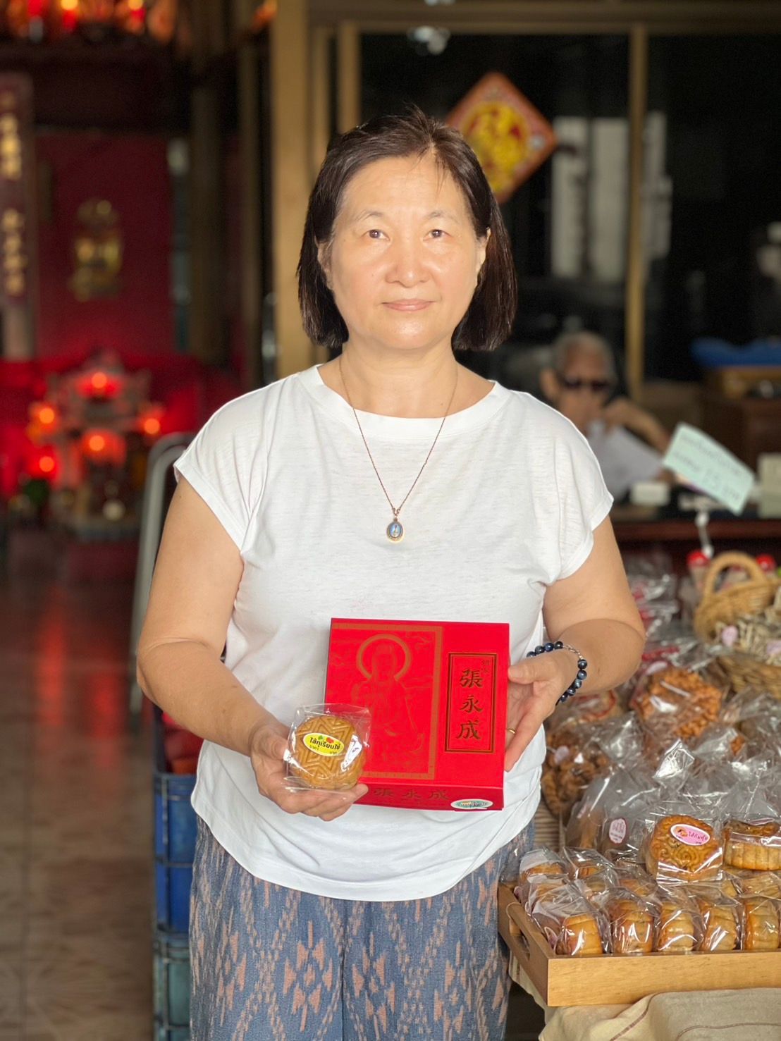 สุวลี กิจปกรณ์สันติ เจ้าของร้านรุ่นสอง