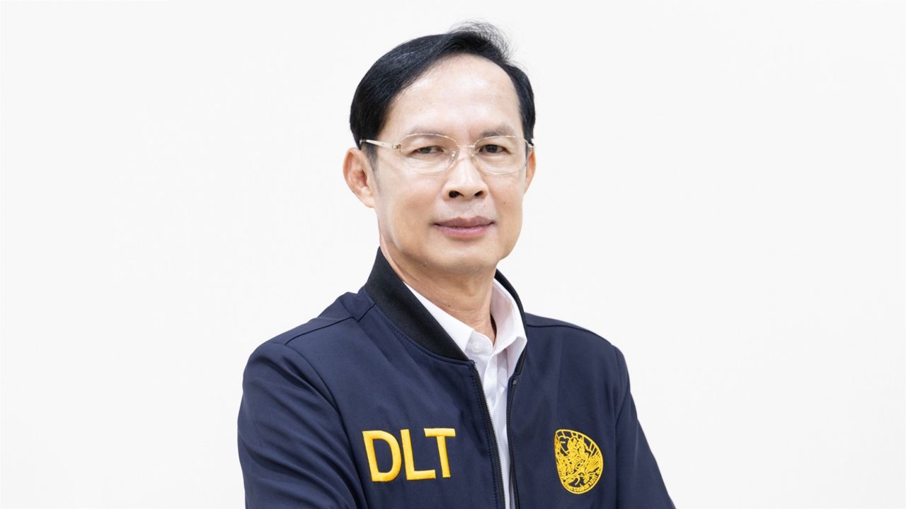 นายชีพ น้อมเศียร รองอธิบดีกรมการขนส่งทางบก (ขบ.)