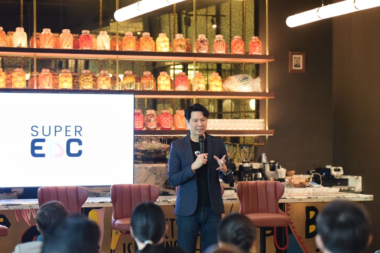 ภาวุธ พงษ์วิทยภานุ ประธานเจ้าหน้าที่บริหารกลุ่มบริษัท อีฟราสตรัคเจอร์ และบริษัท เพย์โซลูชั่น จำกัด