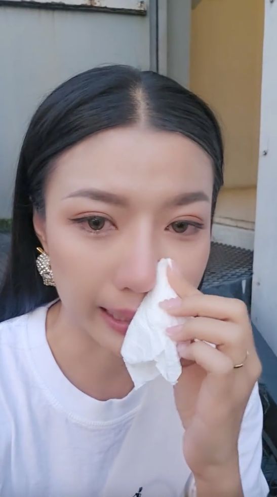 หยก อัดคลิปลาแฟนๆ หลังรู้ว่าจะต้องออกจากบริษัท 