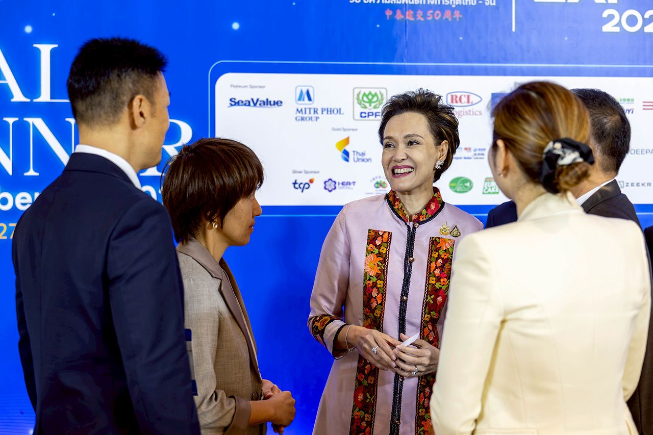 นางศุภจี สุธรรมพันธุ์ รมว.พาณิชย์