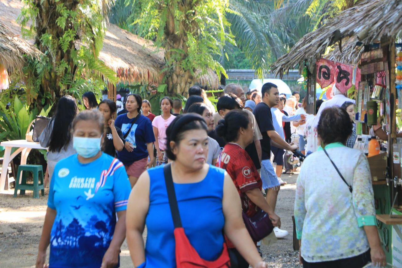 หลาดลองแล บ้านบางนุ กำเนิดได้จากพลังของชุมชน