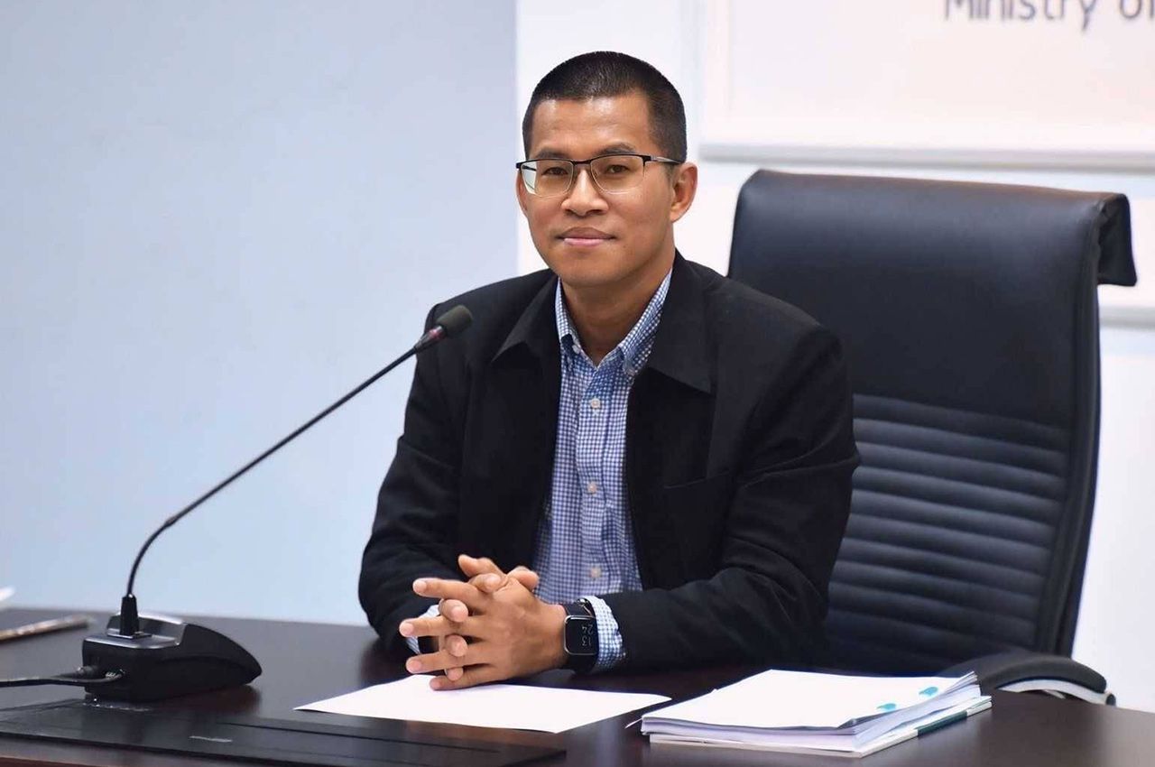 นายสุวัฐน์ วงศ์สุวัฒน์ รองอธิบดีกรมประมง