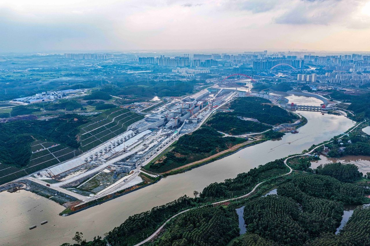 ภาพมุมสูงโครงการก่อสร้างคลองผิงลู่ ประเทศจีน