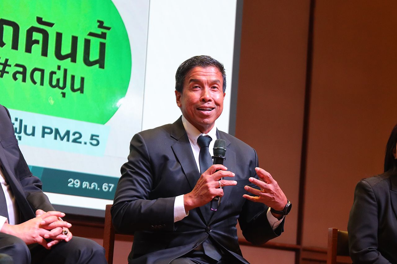 นายชัชชาติ สิทธิพันธุ์ ผู้ว่าราชการกรุงเทพมหานคร