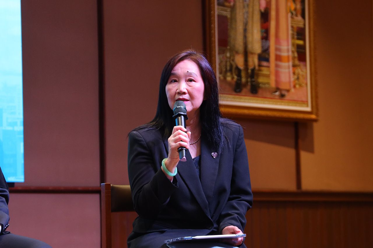 นางสาวยุพิน บุญศิริจันทร์ ประธานกลุ่มอุตสาหกรรมยานยนต์ สภาอุตสาหกรรมแห่งประเทศไทย (ส.อ.ท.)