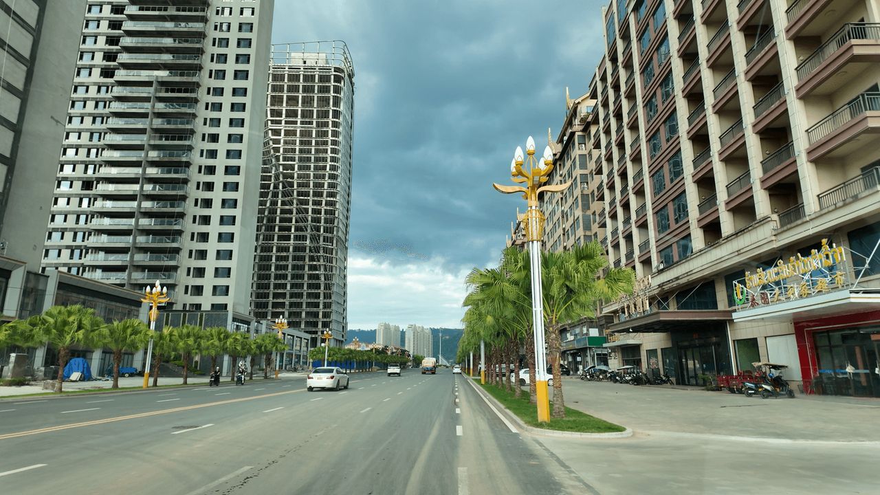 บรรยากาศย่านคิงส์ โรมัน 