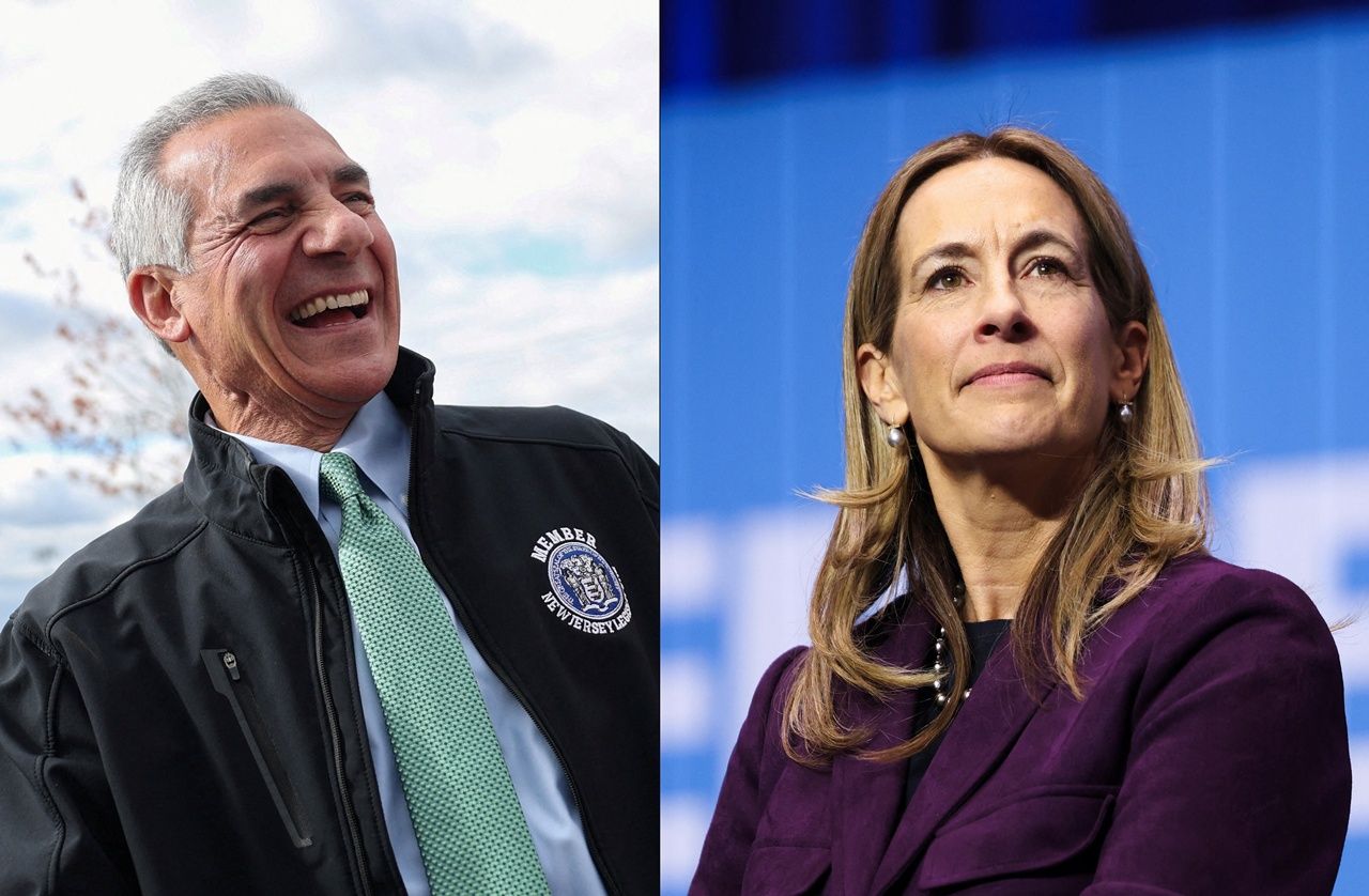 แจ็ค ชัตตาเรลลี จากพรรครีพับลิกัน กับ มิคกี้ เชอร์ริลล์ จากพรรคเดโมแครต