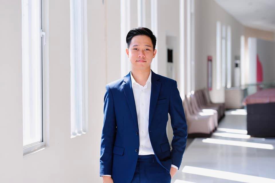 พชรพรรษ์ ประจวบลาภ เลขาธิการสถาบันยุวทัศน์แห่งประเทศไทย