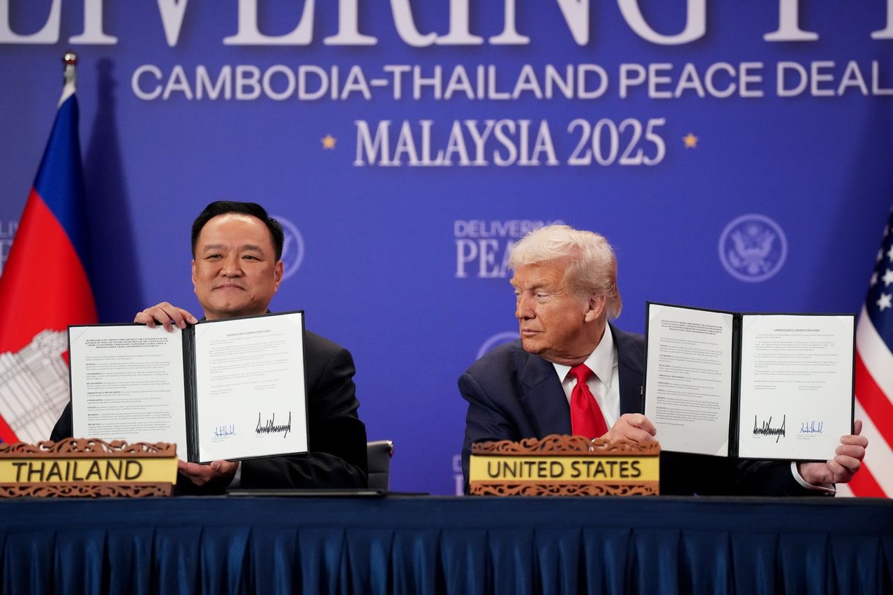 ประธานาดีทรัมป์ และอนุทิน ชาญวีรกูล นายกฯ ไทย